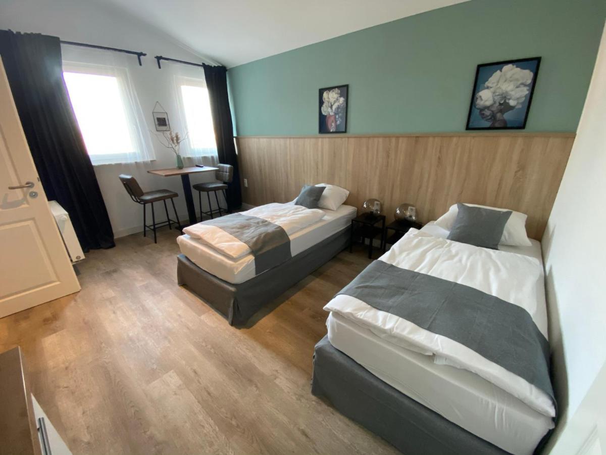 Aparthotel Charlotten Ганновер Экстерьер фото